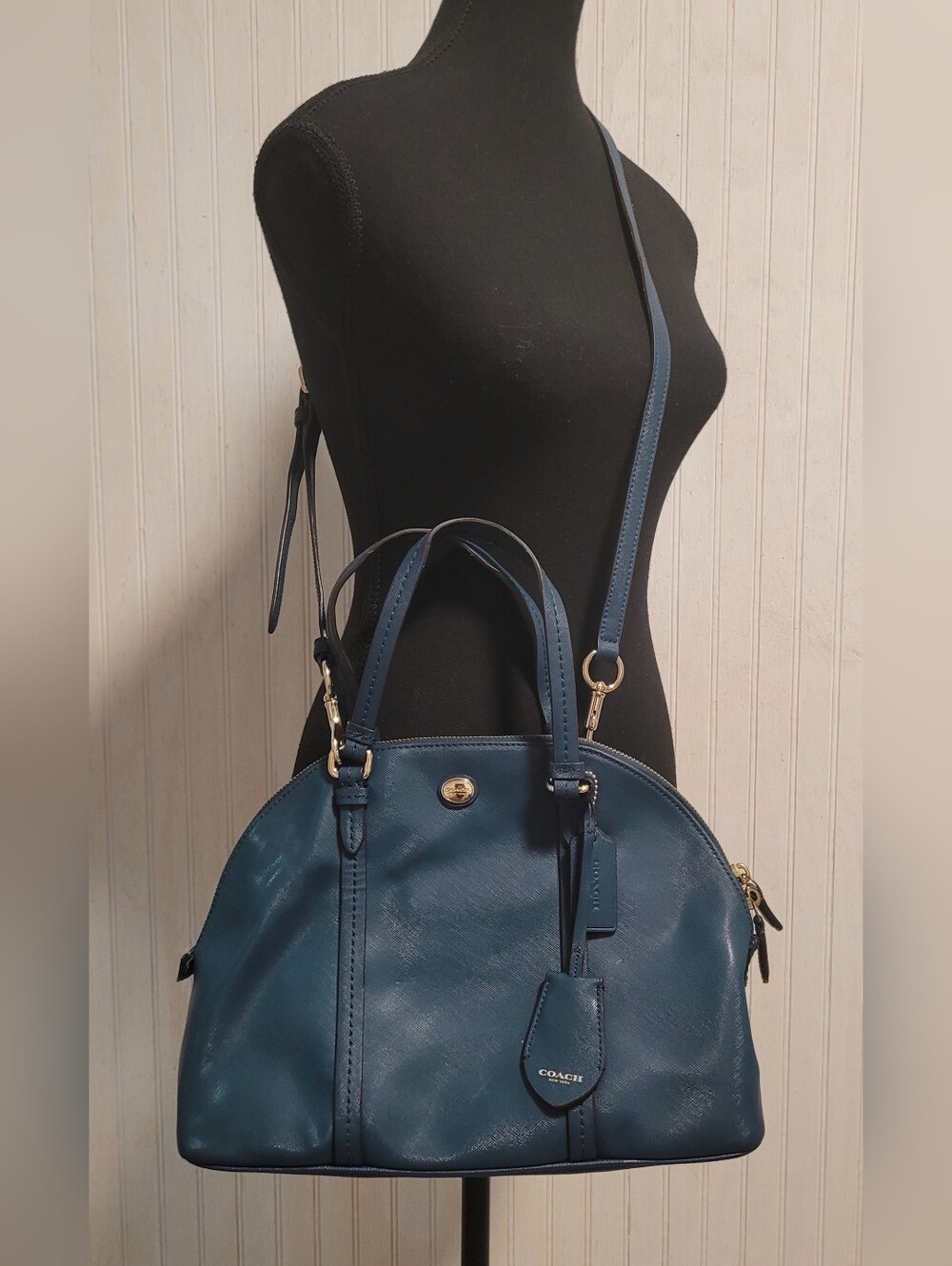 ​Coach Peyton Teal-Blue Leather Cora Domed Satchel F25671 OS